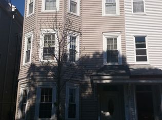19 I St #1, South Boston, MA 02127