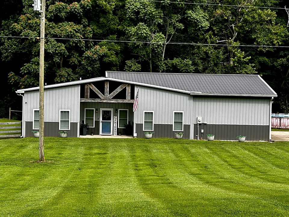 1st image of 1240 Sumac Rd