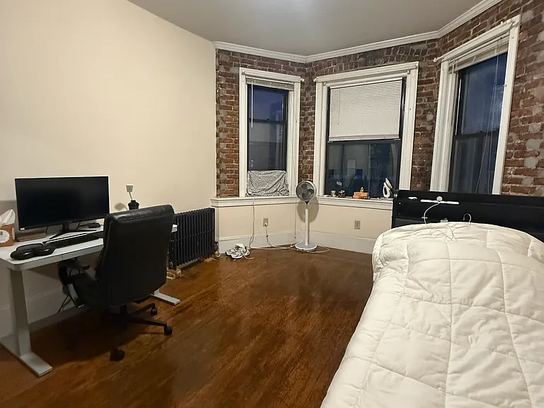 120 Hemenway St #1 — Photo 11