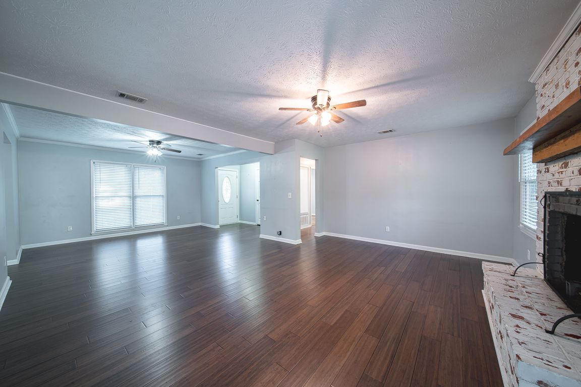 next background image