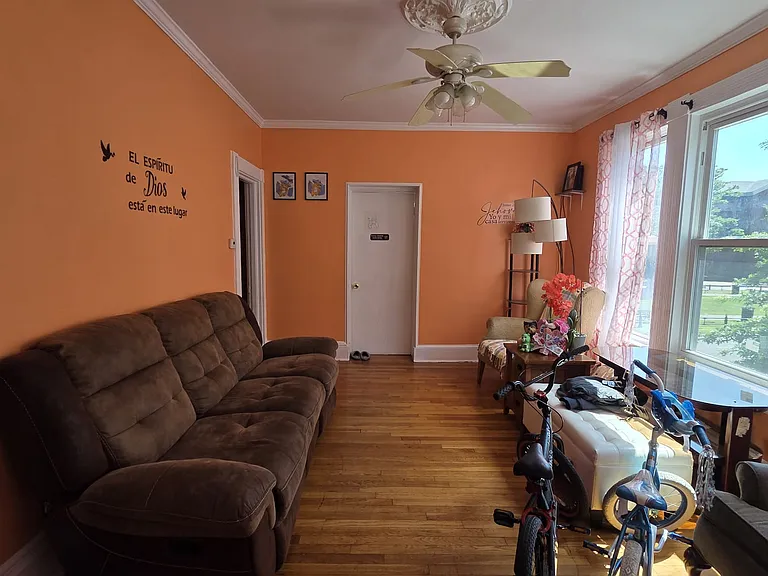 31 N Common St #2 — Photo 7