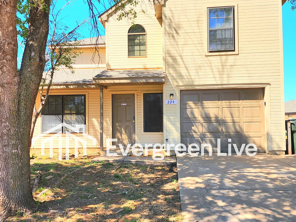 224 Raven Dr