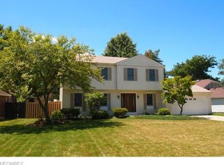 15038 Forestwood Dr, Strongsville, OH