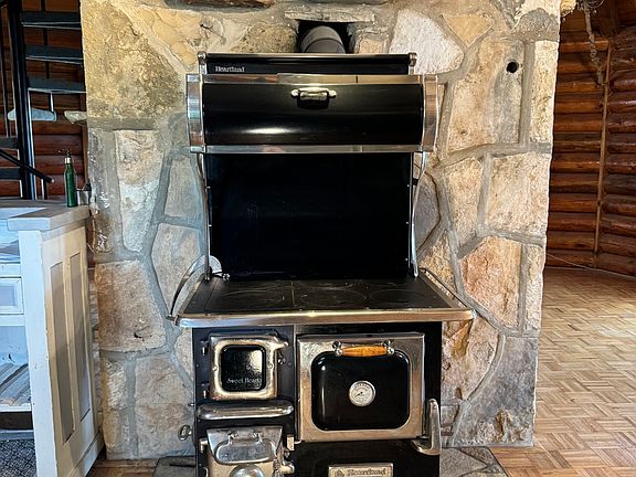 5th image of 620 Lake Forest