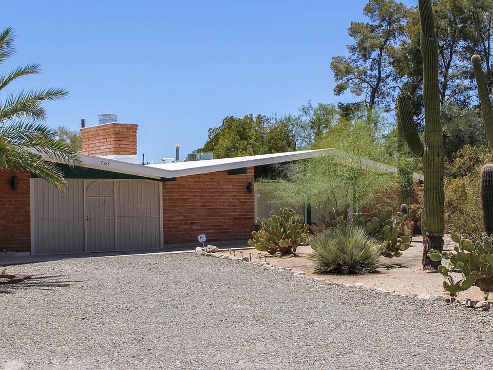 1st image of 7565 N San Lorenzo Dr