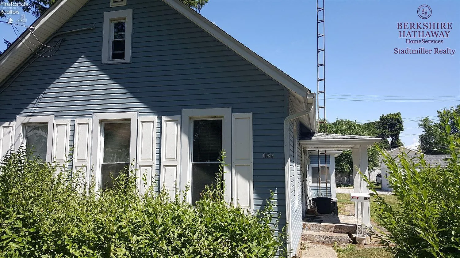 1133 3rd St photo 1