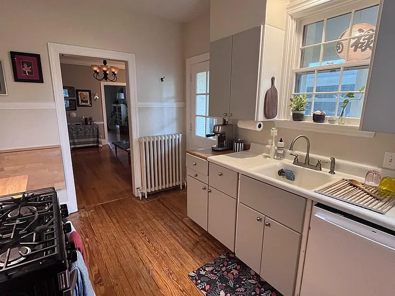 4036 Roland Ave #1 — Photo 14