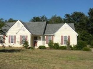 102 Morning Glory Pl, Pendleton, SC 29670