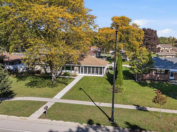 5th image of 3344 W Edgerton AVENUE