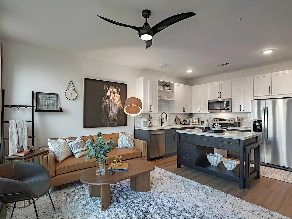 Mainstead at Century Farms Apartments