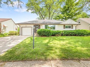 312 Oak Knls S, Rockford, IL 61108