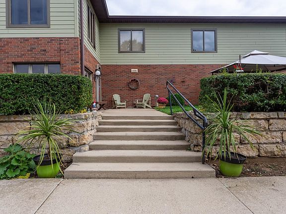 4th image of 1598 McPoland Ave