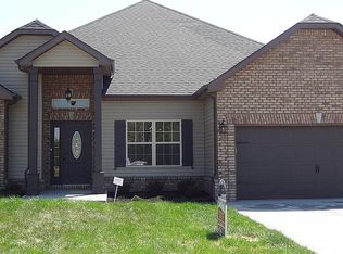 2901 McManus Cir, Clarksville, TN 37042