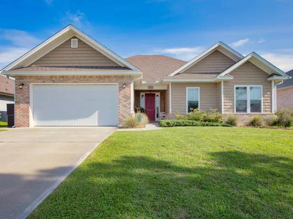 7914 Majestic Cypress Dr, Milton, FL 32583