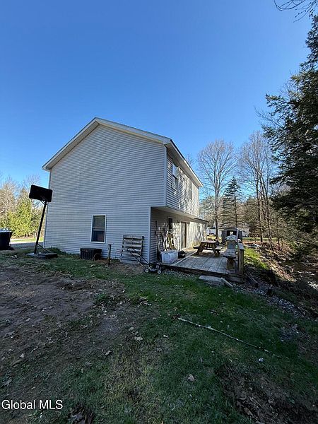 3rd image of 79 Michigan Lane