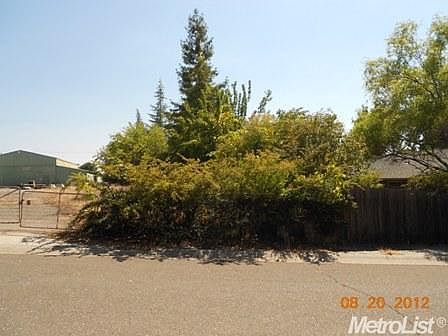 1st image of 130 Herrington Dr