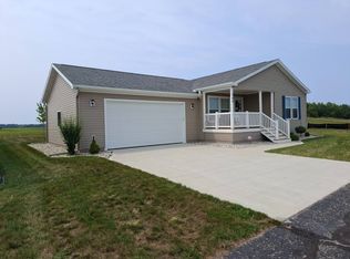 768 Tennessee Ave, Manistee, MI 49660