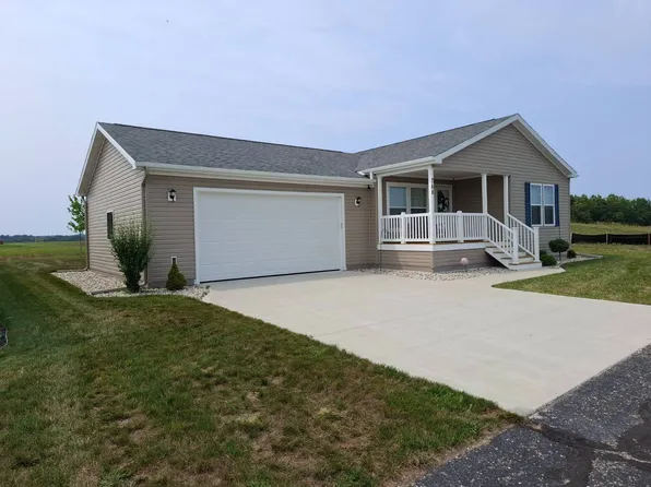768 Tennessee Ave, Manistee, MI 49660