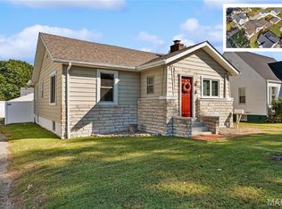 606 S Vine St, O'fallon, IL 62269