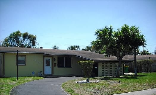 1st image of 4420 NW 33rd St