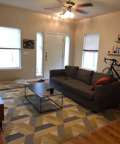 2000 Sl Davis Ave — Photo 4