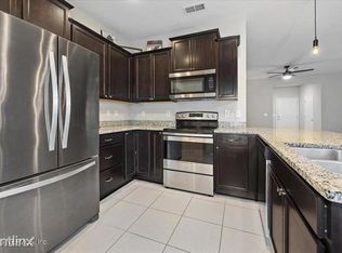 7034R Buroak Ct, Jacksonville, FL 32258