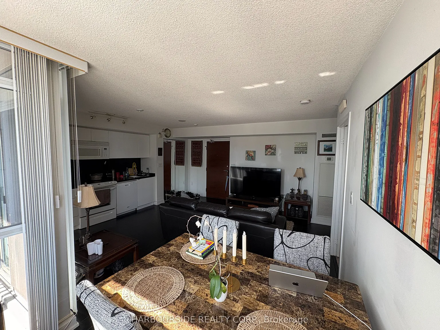 1 bed, $2,300 — Photo 4