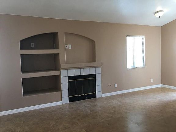 3rd image of 7292 Duck Springs Ct