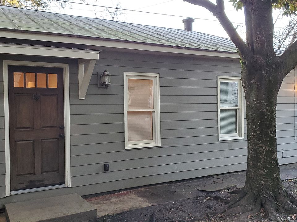 1st image of 304 W 36th St #C