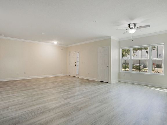 4th image of 202 E South St Unit 1049