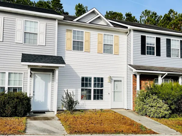 107 Spring Meadow Circle, Jacksonville, NC 28546