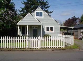 1512 8th St, Springfield, OR 97477