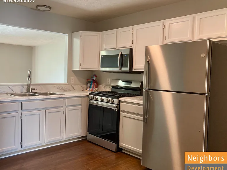 5425 Rivertown Cir SW — Photo 1