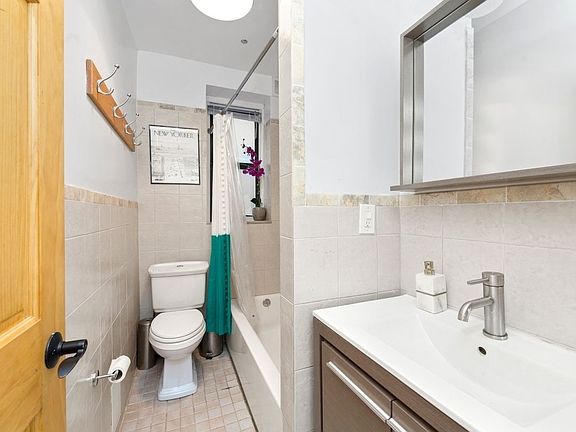 3rd image of 930 Saint Nicholas Ave APT 55