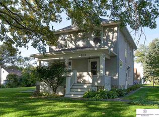 1302 S 56th St, Omaha, NE 68106