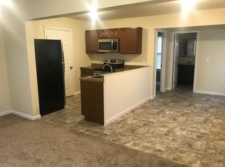 200 Leone Dr, Edinboro, PA 16412