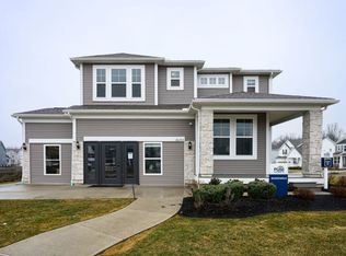 26356 Sunset Dr, Olmsted Township, OH 44138