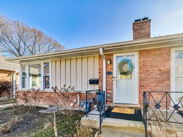 1123 Elmwood Ave, Evanston, IL 60202
