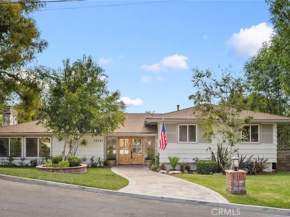 13081 Saint Thomas Dr, Santa Ana, CA 92705