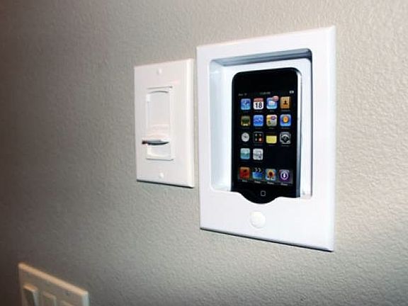 iPod Wall Mount