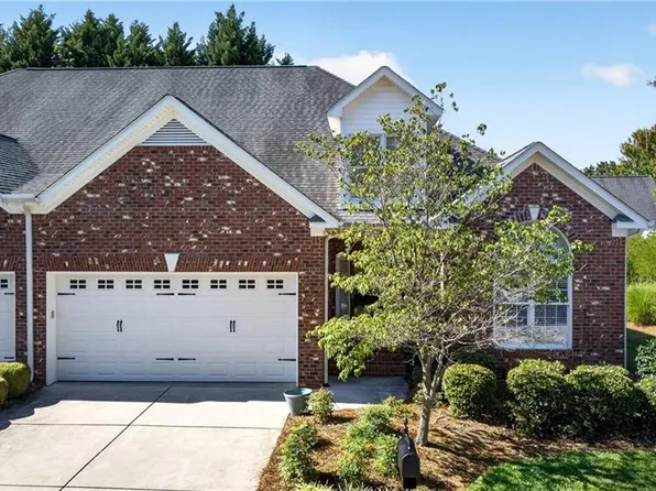 6 Jacobs Way, Greensboro, NC 27455