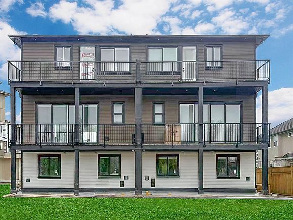 5th image of 15871 111a Ave #101