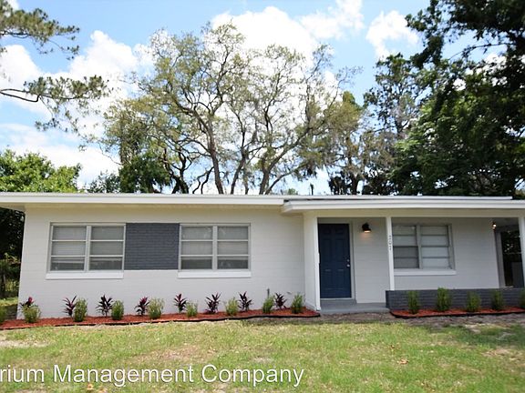 4th image of 207 Tangerine Dr