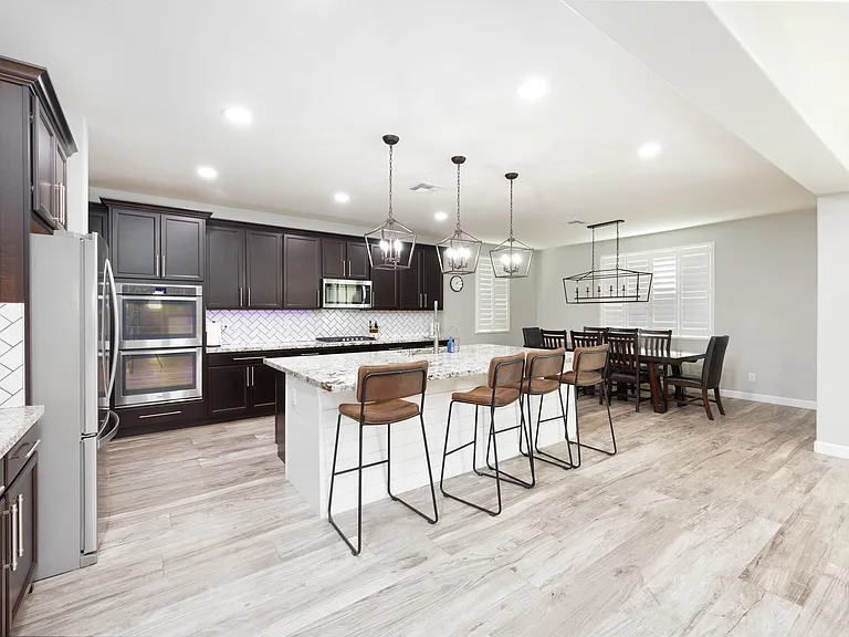 22725 E Desert Hills Dr — Photo 10