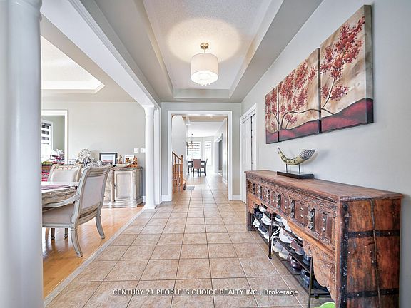 2nd image of 2454 Meadowridge Dr