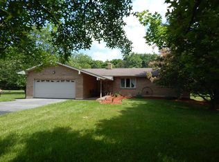 6714 Middleboro Rd, Blanchester, OH 45107
