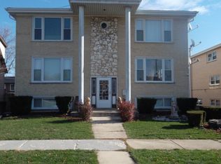 4549 Forest Ave APT 1S, Brookfield, IL 60513