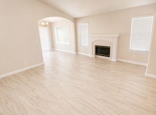 1713 Splinter Rock Way, North Las Vegas, NV 89031