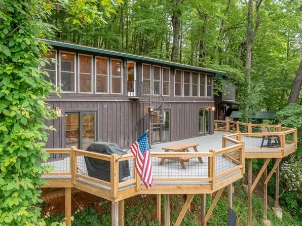 55 Anderson Way, Blue Ridge, GA 30513