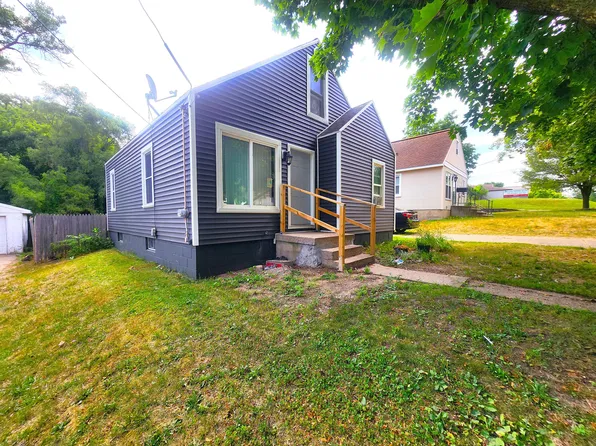 2258 McKee Ave SW, Grand Rapids, MI 49503
